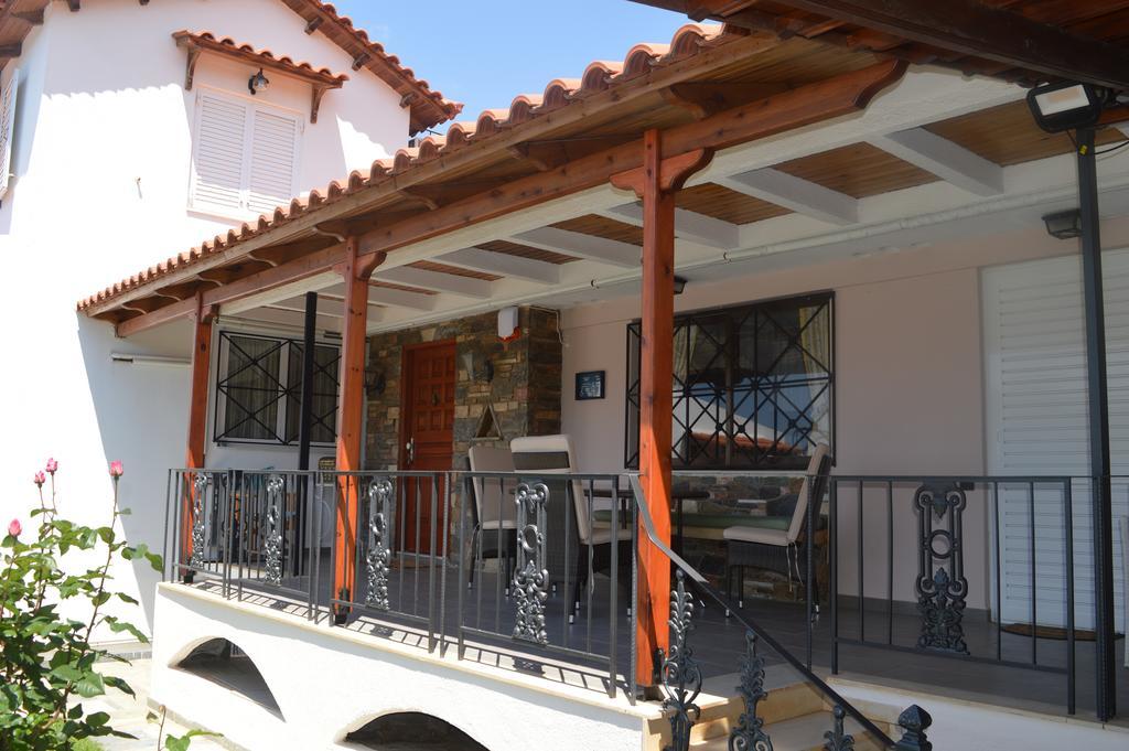 Villa Suites Lagonisi Luxury Eksteriør bilde