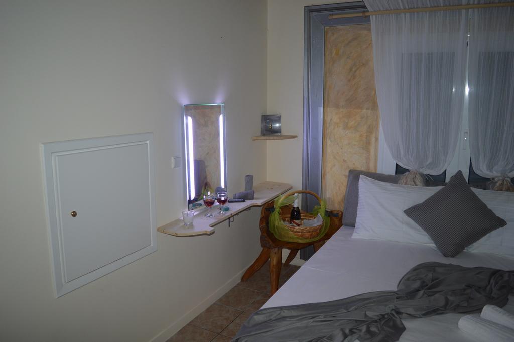 Villa Suites Lagonisi Luxury Eksteriør bilde