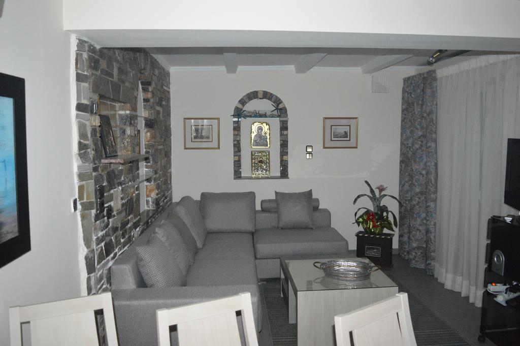 Villa Suites Lagonisi Luxury Eksteriør bilde